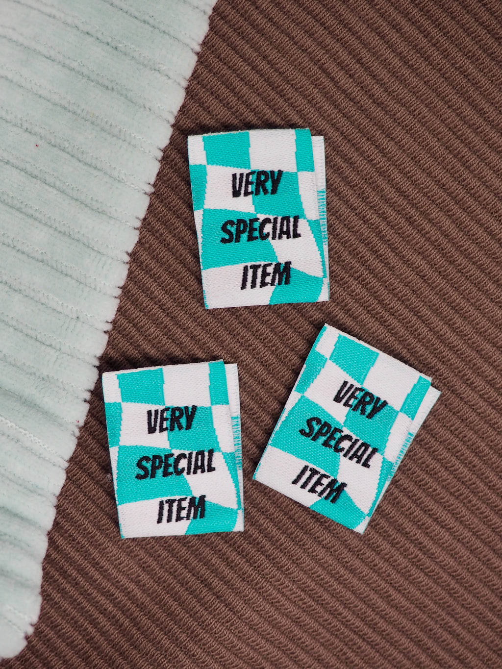 Label 'Very special item groen'