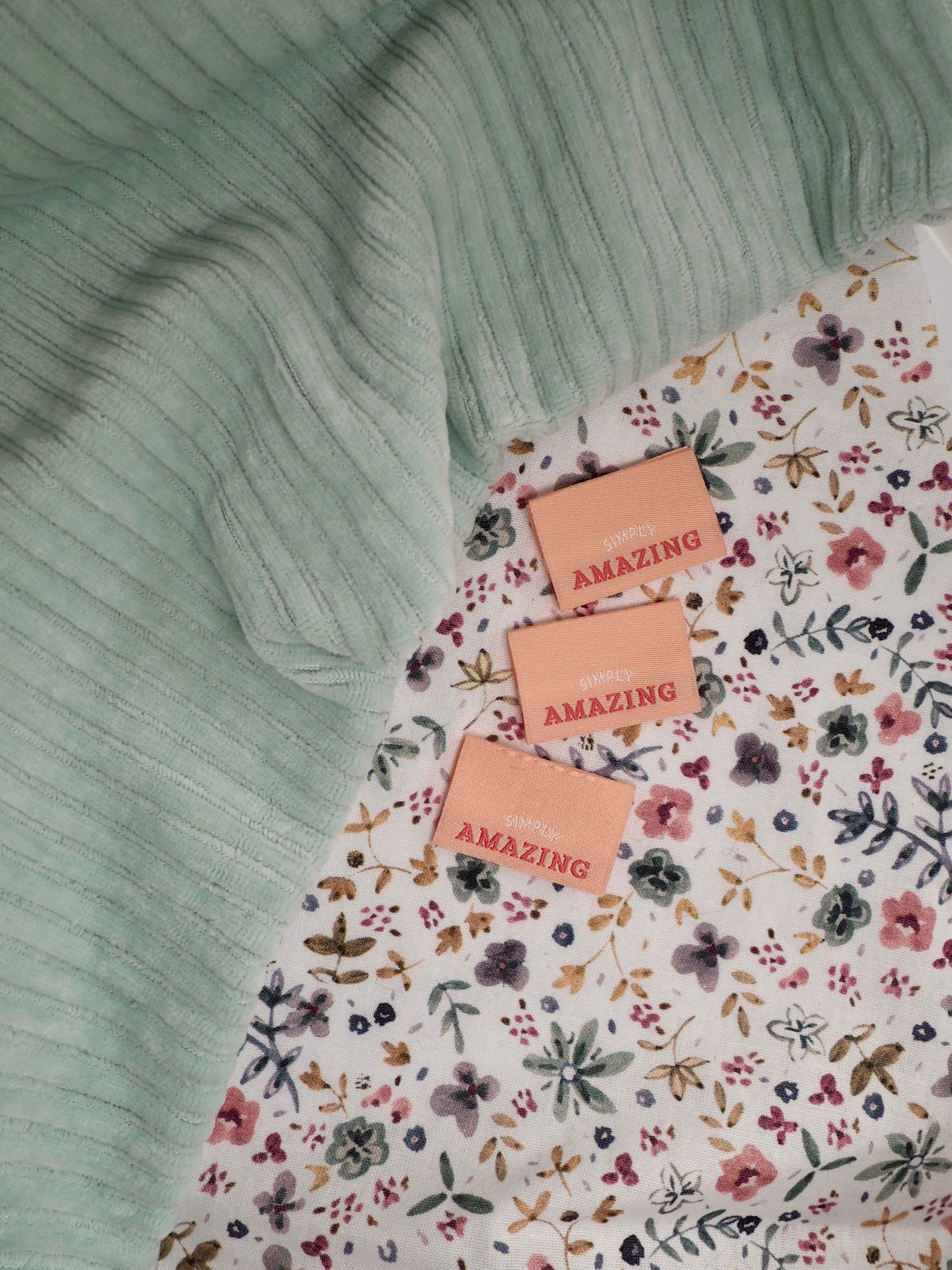 Label 'Simply amazing'