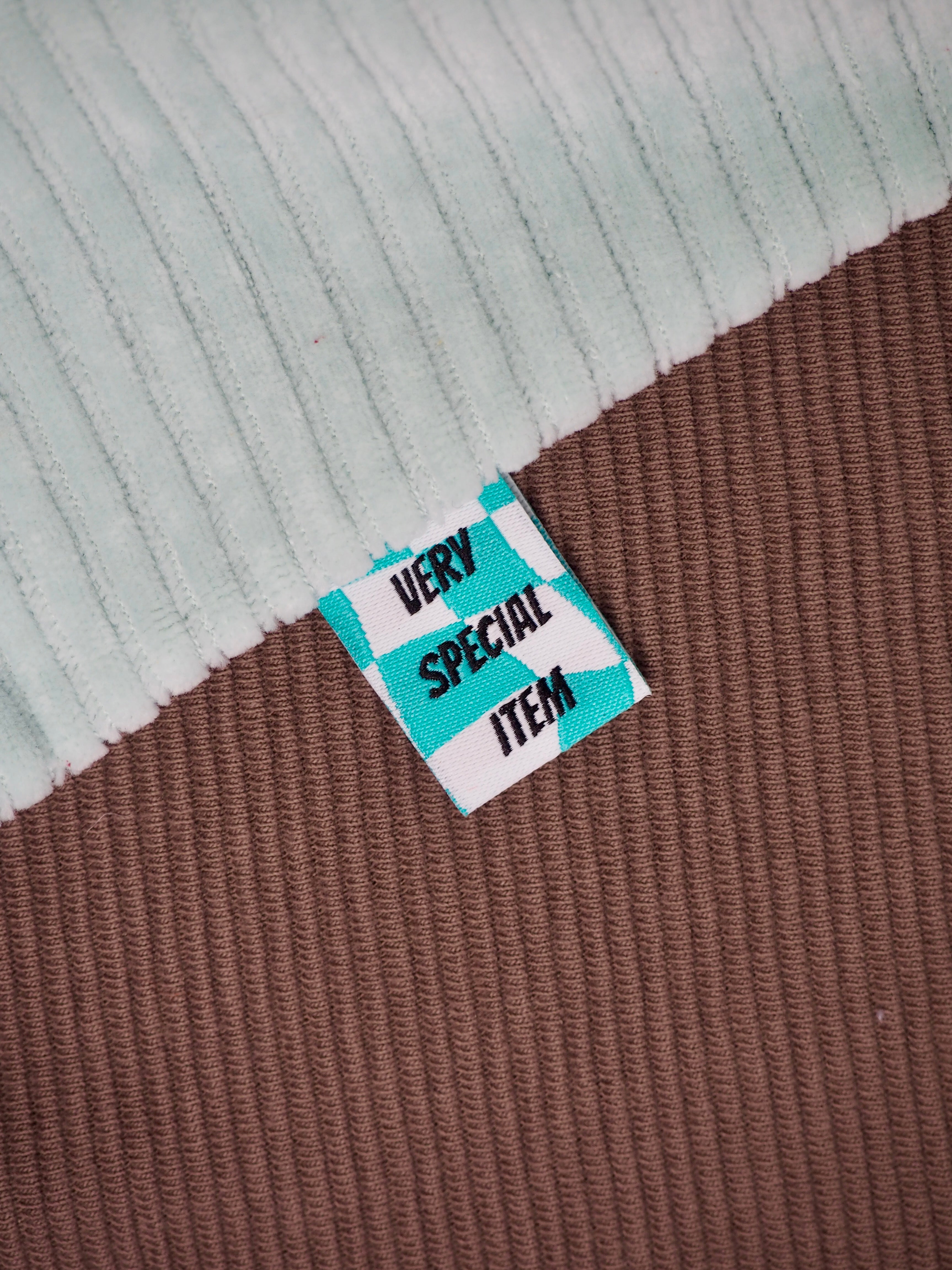 Label 'Very special item groen'